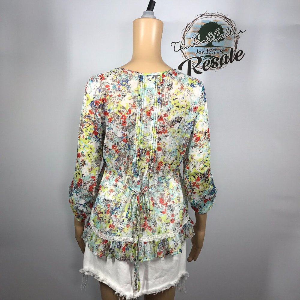 American Rag Size Small Top - Picture 4 of 5